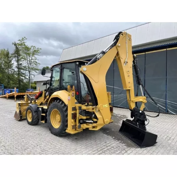 Употребяван комбиниран багер Caterpillar 432F2 2019