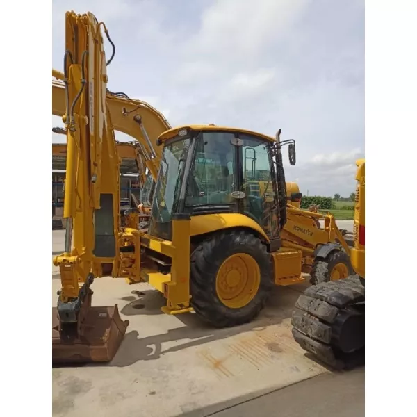 Употребяван комбиниран багер Komatsu WB93 R-5 2007