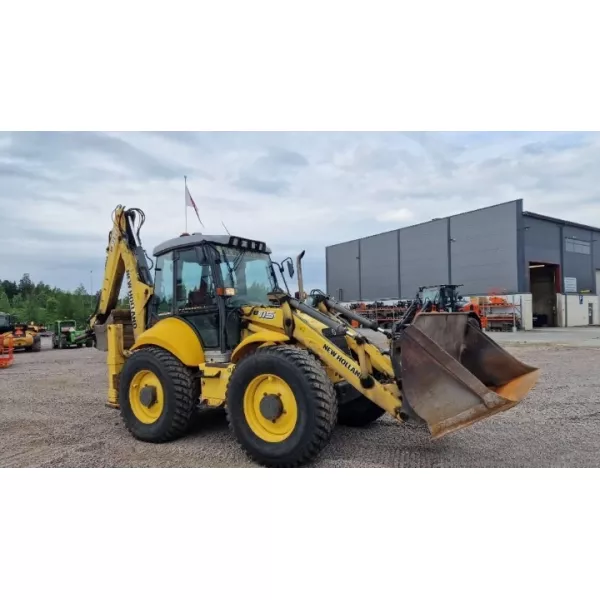 Употребяван комбиниран багер New Holland B115 2008