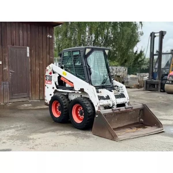 Употребяван мини колесен товарач Bobcat S130 2011