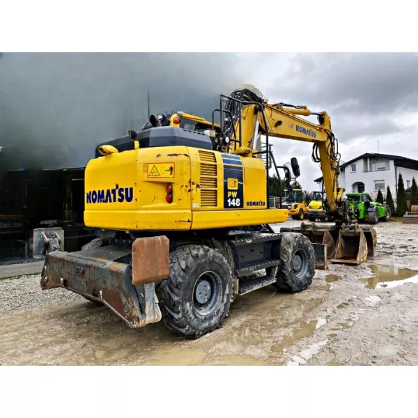 Колесен багер Komatsu PW148-8 2016