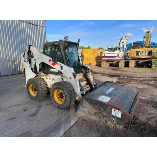 Употребяван мини колесен товарач Bobcat S330 2010