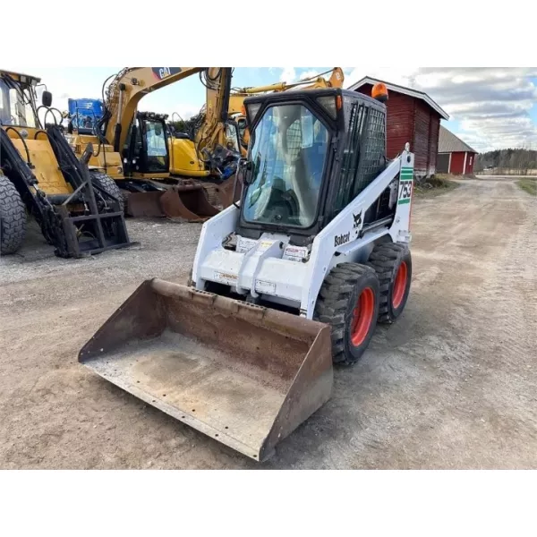 Употребяван мини колесен товарач Bobcat 753 2001