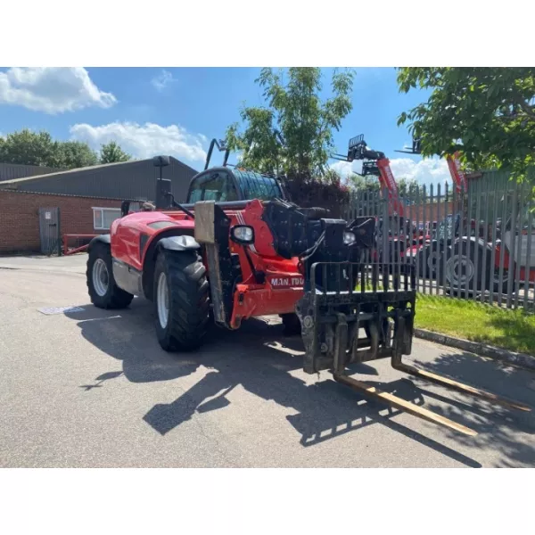 Употребяван телескопичен товарач Manitou MT1840 2017