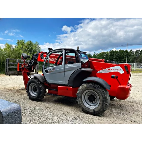 Телескопичен товарач Manitou MT1840 2008