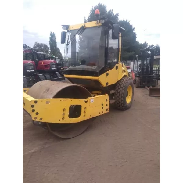 Еднобандажен валяк Bomag BW177D H-5 2019