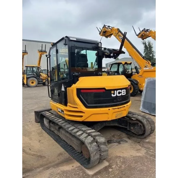 Употребяван мини багер JCB 85Z 2019