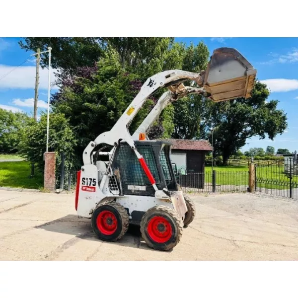 Употребяван мини колесен товарач Bobcat S175 2006