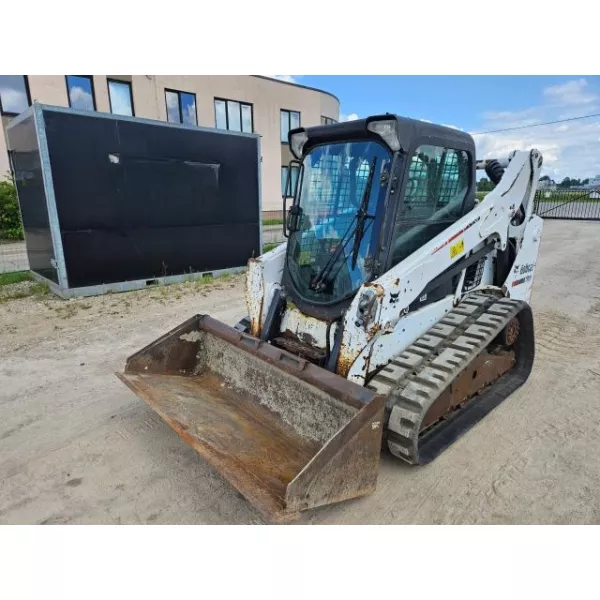 Употребяван мини верижен товарач Bobcat T590 2014