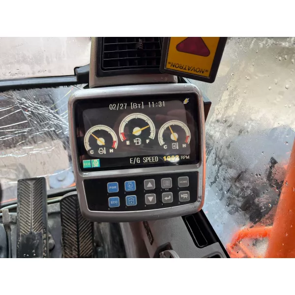 Колесен багер Doosan DX140W 2009