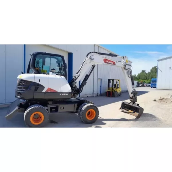 Колесен багер Bobcat E57W 2020