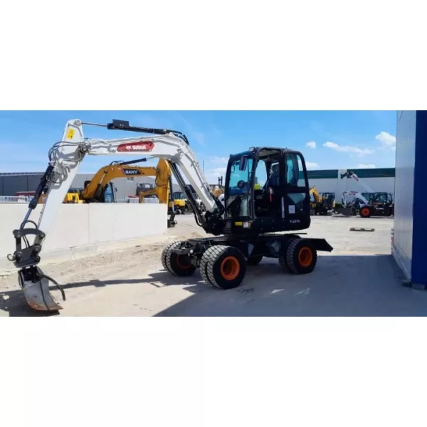 Колесен багер Bobcat E57W 2020