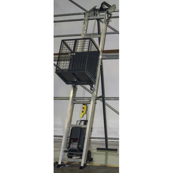 Подемник за соларни панели и материали Camac Ladder hoist 150, 30 м, 20 м/мин, 15,5 м, 1,1 к.с., 220 V, 150 кг, 580 х 610 х 850 