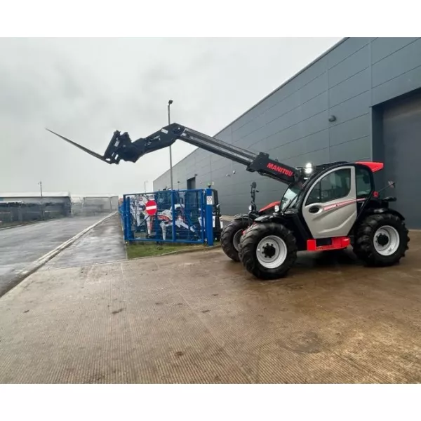 Употребяван телескопичен товарач Manitou Mlt630 - 105 2018