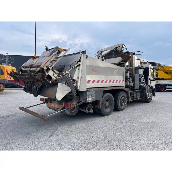 Гудронатор Renault Premium Bitumen Sprayer Acmar 7500