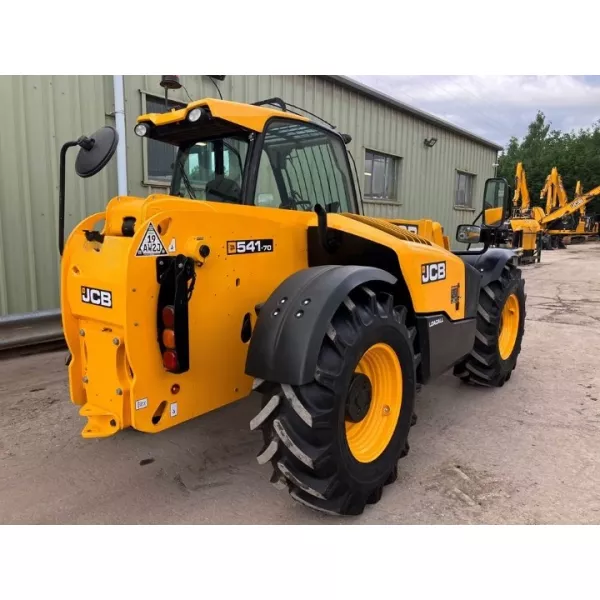 Телескопичен товарач JCB 541-70 2019