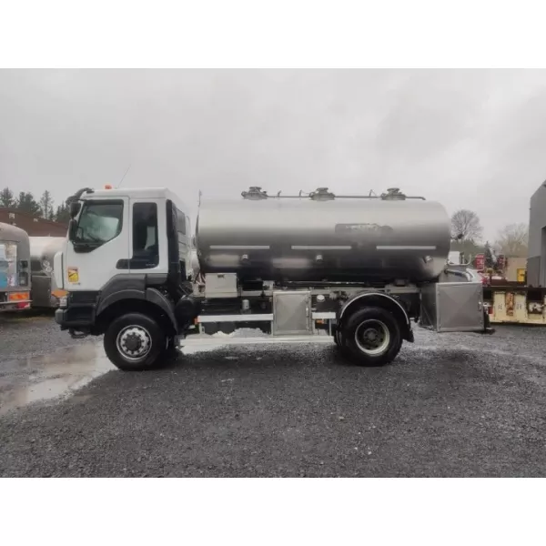 Употребяван цистерна Renault Kerax 380 2012 [