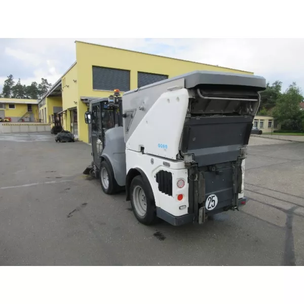 Употребявана метачка Hako Citymaster CM1600, 3500 кг, VW, 75 к.с., 25 км/ч, 26964 км, 2 м³