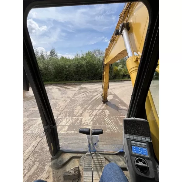 Верижен багер Komatsu PC210LC-11 2019