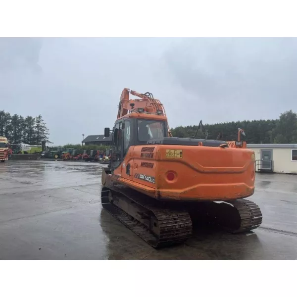 Употребяван верижен багер Doosan DX 140 LC-3 2014