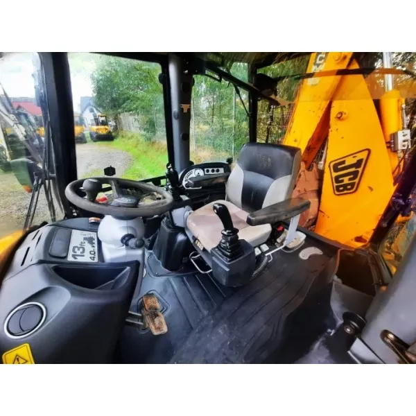 Комбиниран багер JCB 3CX 2004