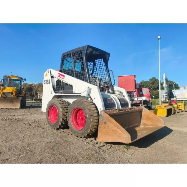 Употребяван мини колесен товарач Bobcat S130 2006