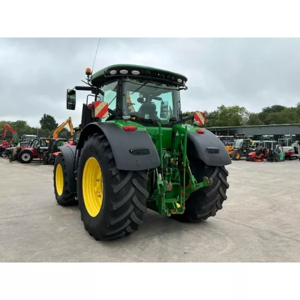 Трактор John Deere 7310R 2019