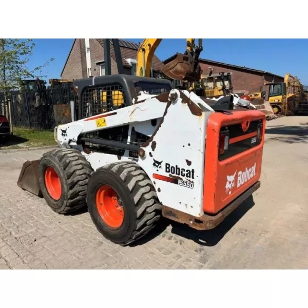 Употребяван мини колесен товарач Bobcat S550 2017