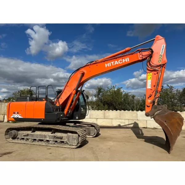 Употребяван верижен багер Hitachi ZX210LC-6 2017, 23000 кг.