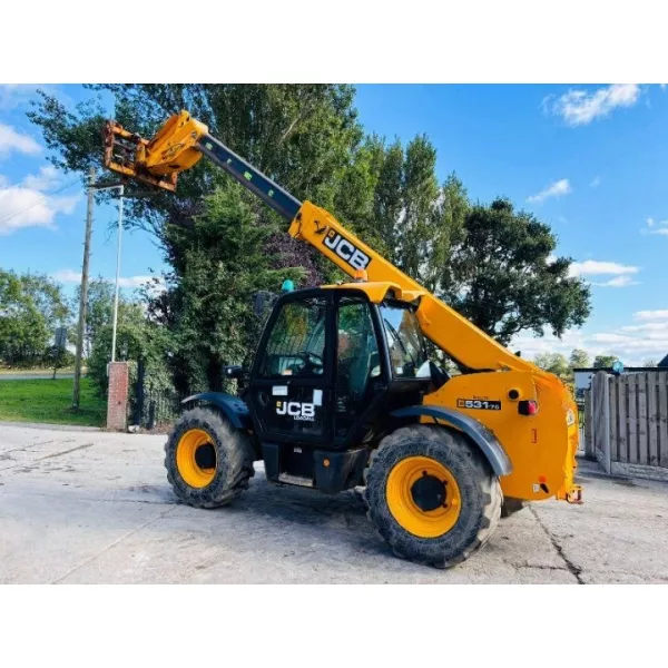 Телескопичен товарач JCB 531-70 2018