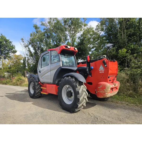 Употребяван телескопичен товарач Manitou MT1840 2019