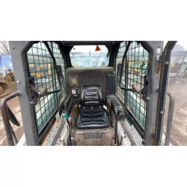 Мини колесен товарач Bobcat 553 2002