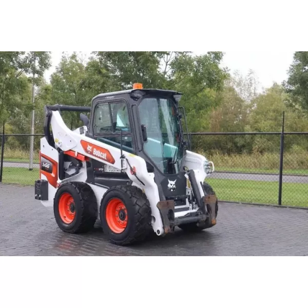 Мини колесен товарач Bobcat S66 2022