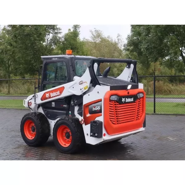 Мини колесен товарач Bobcat S66 2022