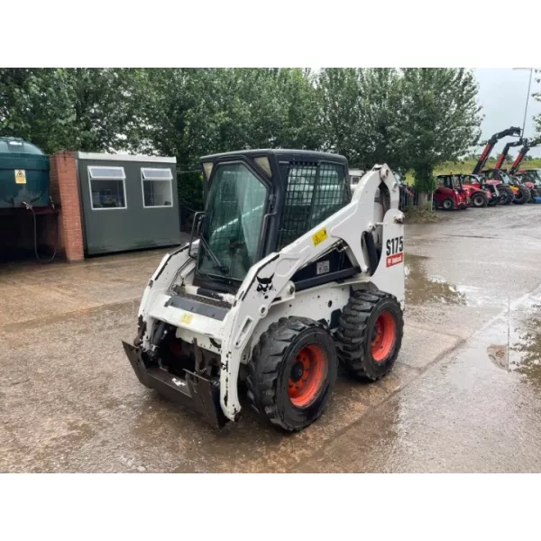 Мини колесен товарач Bobcat S175 2010