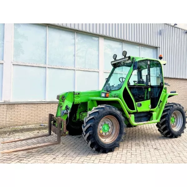 Употребяван телескопичен товарач Merlo P40.7 2008