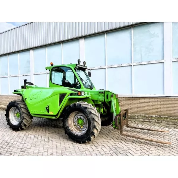 Употребяван телескопичен товарач Merlo P40.7 2008