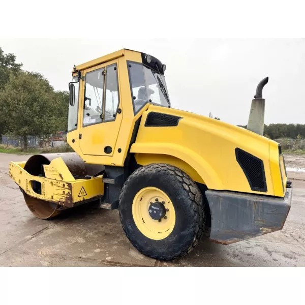 Двубандажен валяк Bomag BW177D-4 2006