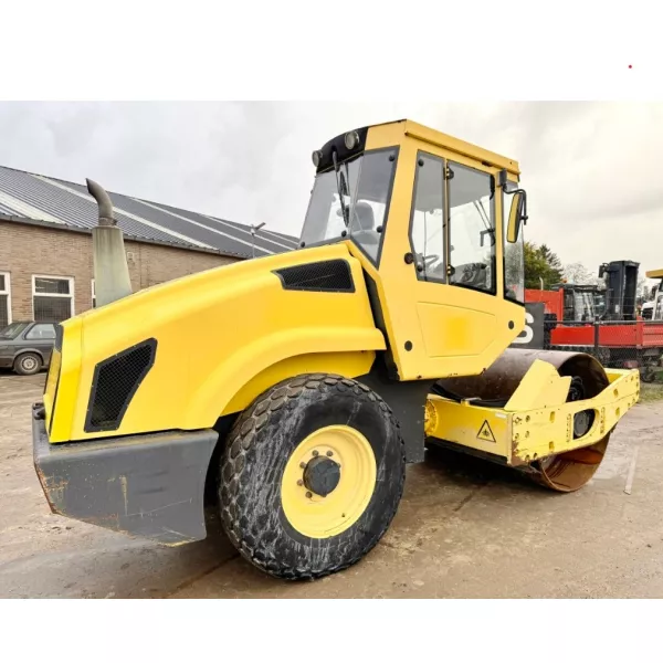 Двубандажен валяк Bomag BW177D-4 2006