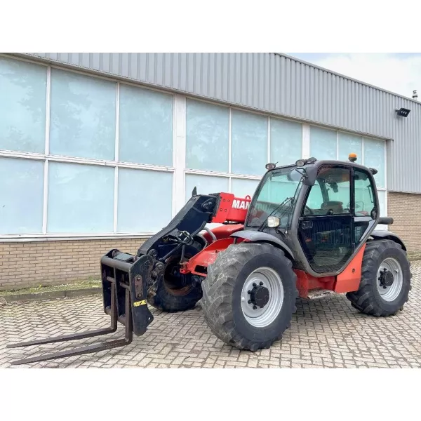 Употребяван телескопичен товарач Manitou MLT634 2010