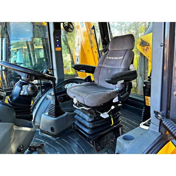 Комбиниран багер New Holland B115 2008