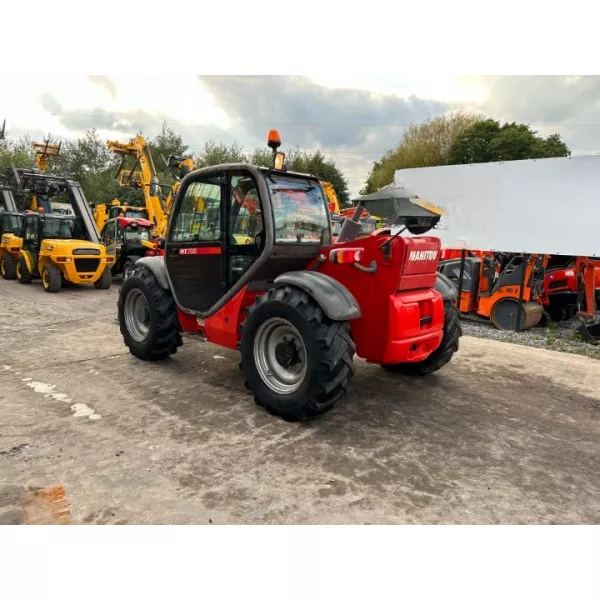 Употребяван телескопичен товарач Manitou MT732 2006