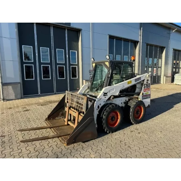 Мини челен товарач Bobcat S 160 2010