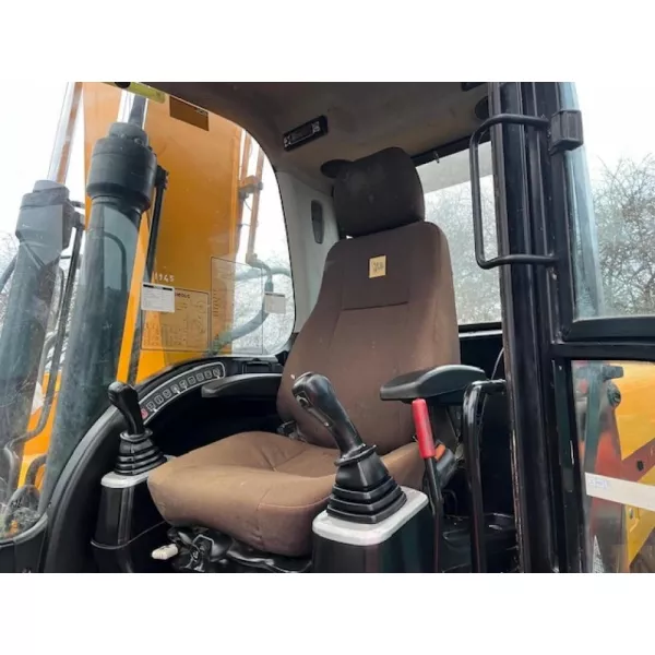 Верижен багер JCB JS160LC