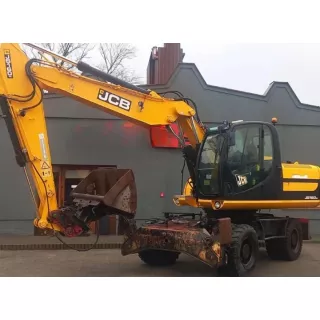 Колесен багер JCB JS160W 2011